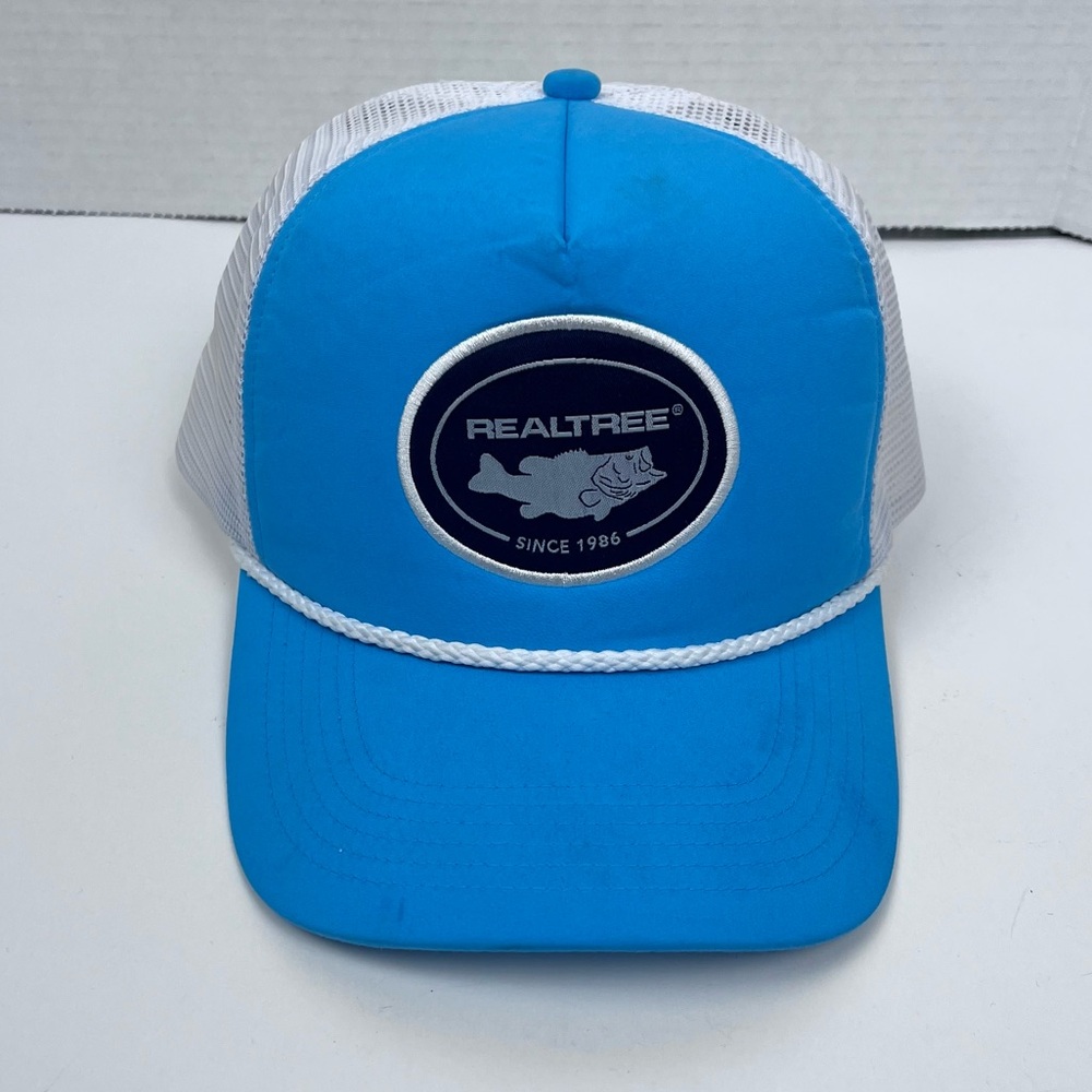 Real Tree Fishing Men's Light Blue Adjustable Back Trucker Cap One Size; Outdoor